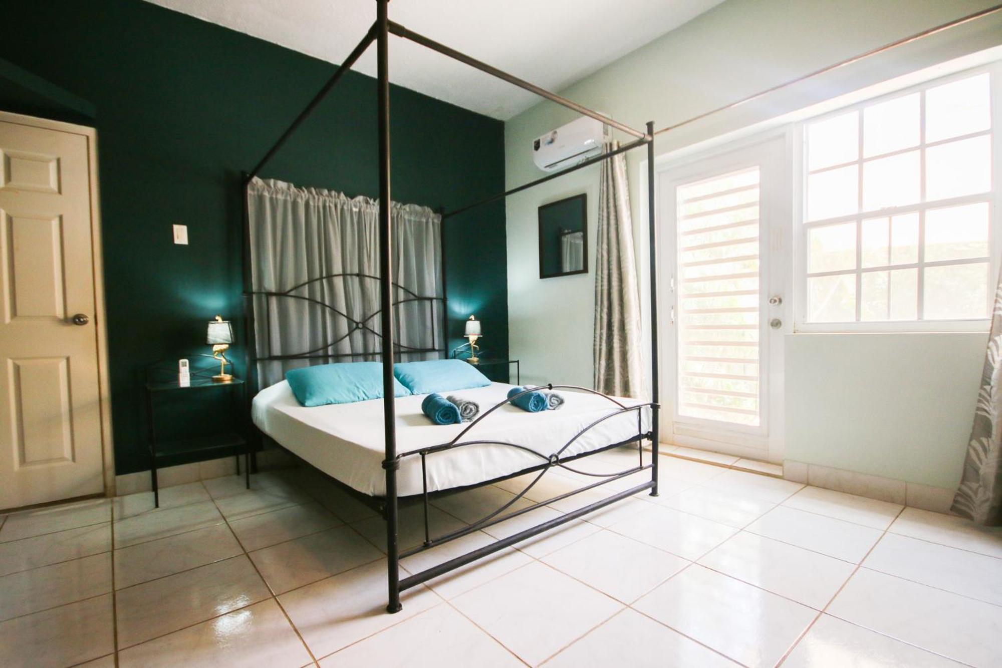 Woodstock Palmresort Curacao Willemstad Exteriör bild